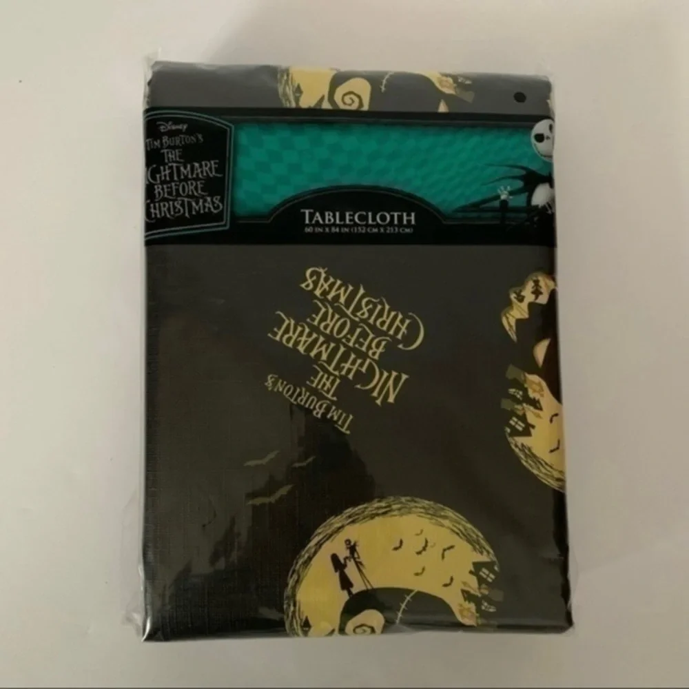 NIP. DISNEY The Nightmare Before Christmas Tablecloth
